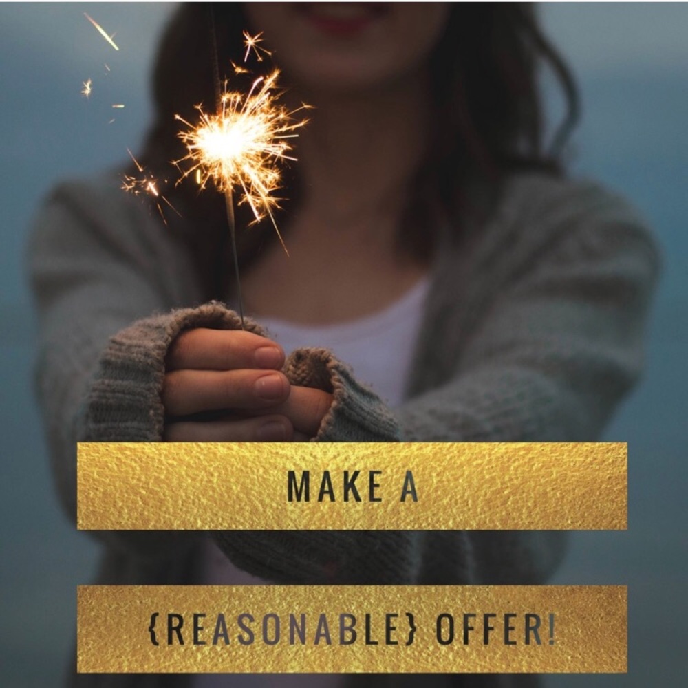 Last 1! Medium Oversized Ivory Lace Up Sweater - Picture 6 of 6